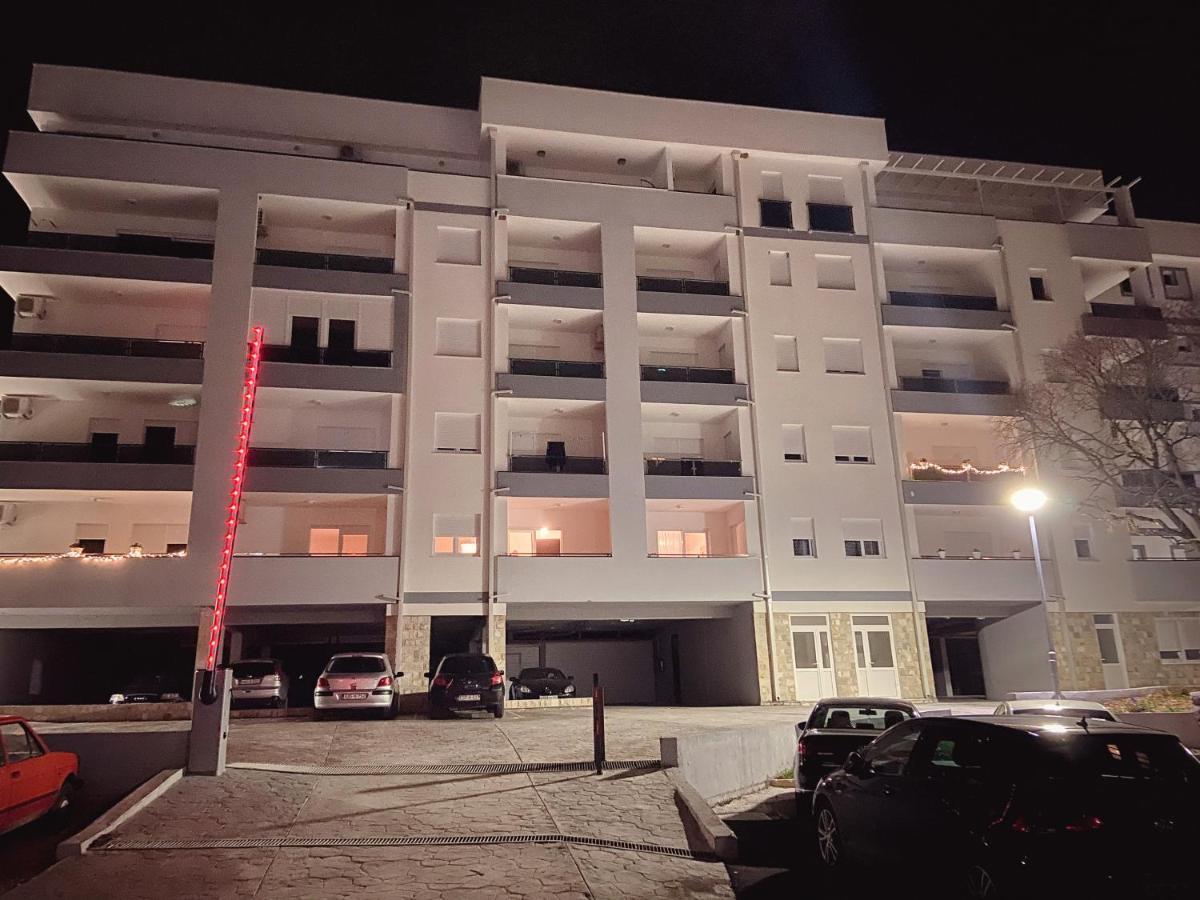 Tiffany Lux Apartment Trebinje Eksteriør billede